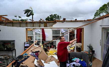 19 tornados azotan Florida y más de 500,000 viviendas sin energía eléctrica por llegada de huracán Milton