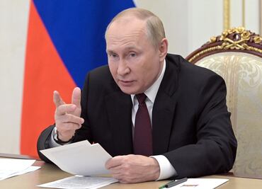Rusia prohíbe la propaganda “LGTB+” en cine, libros y medios de comunicación