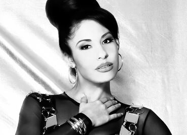 Álbum 'Moonchild Mixes' de Selena Quintanilla llega a lo alto de la lista Billboard