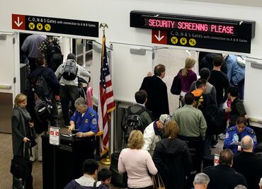 Así es la tecnología de comparación facial que debes pasar en aeropuertos de Estados Unidos