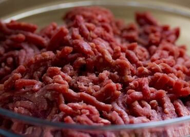 Carne de res contaminada con salmonela causa una muerte en EU