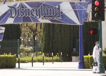 Disneyland cancela su programa de pases anuales