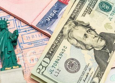 Proponen cobrar tarifa de registro a solicitantes de visa H1-B