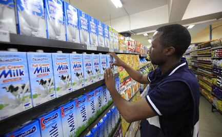 La inflación estadounidense sigue bajando, pero los precios de alimentos suben