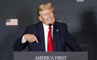 La Casa Blanca tacha de "repugnantes" los comentarios de Trump sobre afroamericanos; ¿Qué dijo el expresidente?