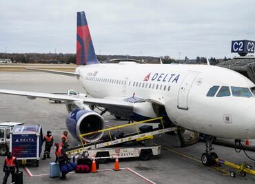 Delta ofrece $1800 dólares a pasajera por haber perdido a su perrita en aeropuerto