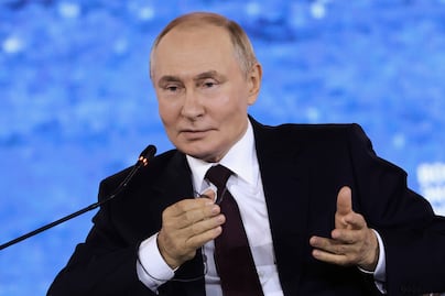 Putin desafía a EU: “Rusia no cede ante la presión ni bajo sanciones”