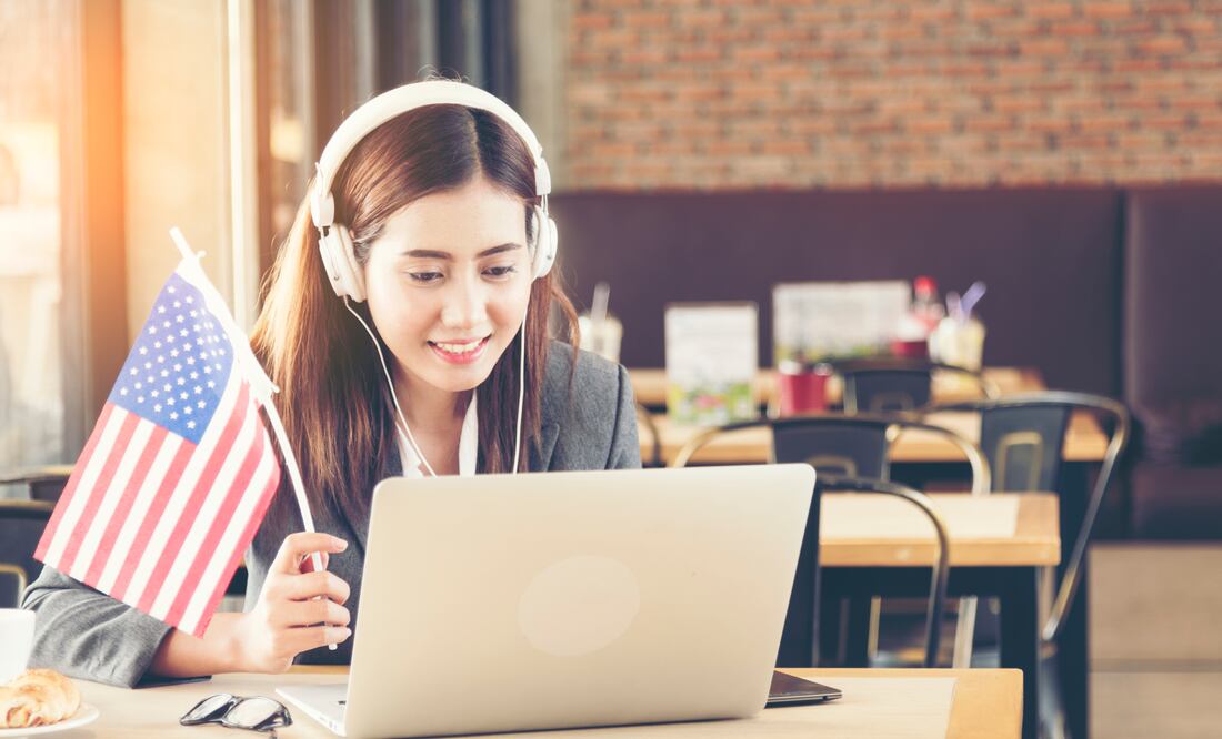 Curso de inglés/ iStock/howtogoto