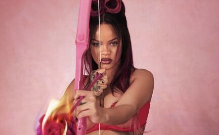 Rihanna ‘enciende’ Instagram en lencería negra y traslúcida para San Valentín