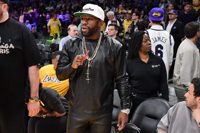 Familia de Mayweather habría sido amenazada tras pelea con nieto del jefe de la mafia de NY