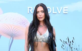 Amiga de Kylie Jenner presume silueta irreal en microbikini y rompe el internet