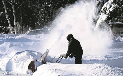 ¿Cuánto pagan por quitar la nieve de los caminos en Canadá?