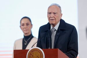 Fiscal Gertz Manero confirma restos humanos en rancho de Jalisco y critica investigación