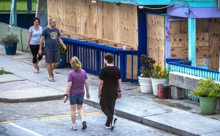 Idalia sigue fortaleciéndose y se convertirá "pronto" en un huracán mayor rumbo a Florida