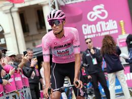 Isaac Del Toro sigue líder en el Giro de Italia ¿Se puede ver la carrera en México?