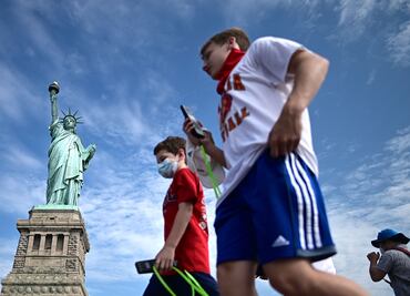 La Estatua de la Libertad reabre al turismo con nuevas medidas