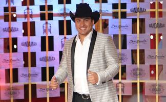 ¿Por qué le quitaron la visa estadounidense a Julión Álvarez? ¿Ya le había pasado antes?