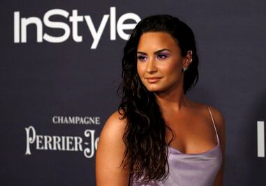Demi Lovato deslumbra con vestidos y habla sobre Wilmer Valderrama