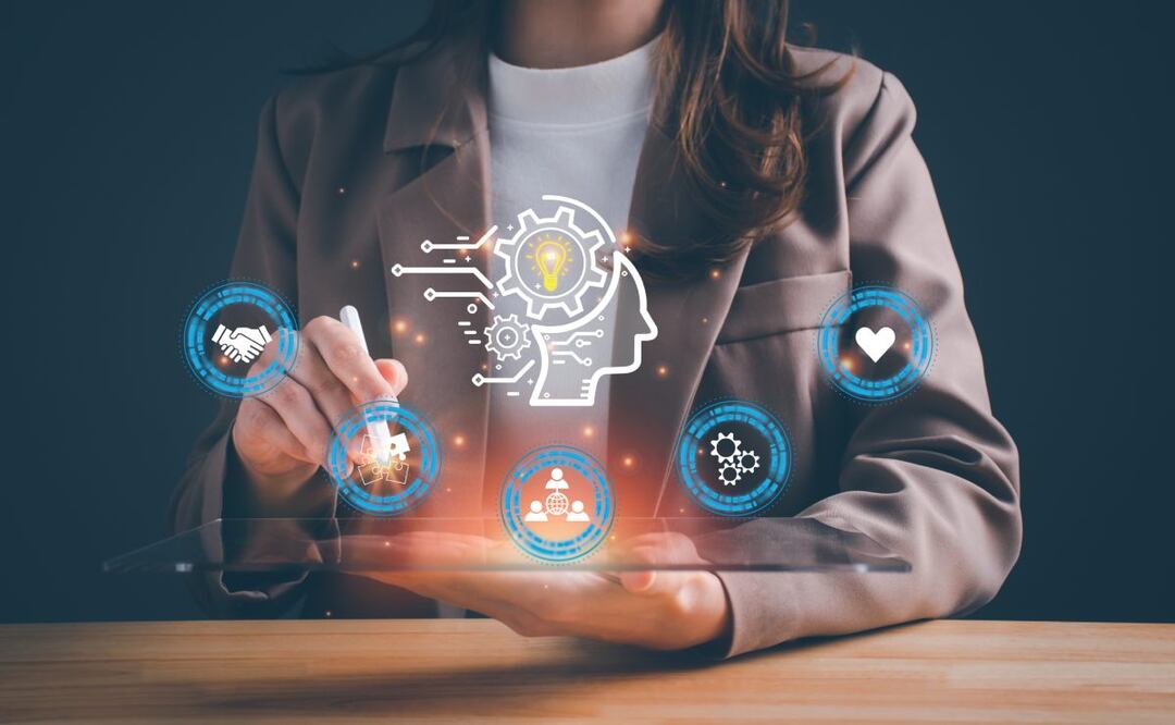 Cursos de liderazgo del Tec de Monterrey para aprender gratis y en línea. Foto: iStock / Atomic62 Studio