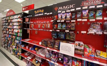 Cadena de tiendas de EU suspende venta de cromo de Pokemón 