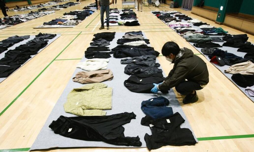 Seúl. El doloroso recuerdo de las jóvenes víctimas tras la estampida