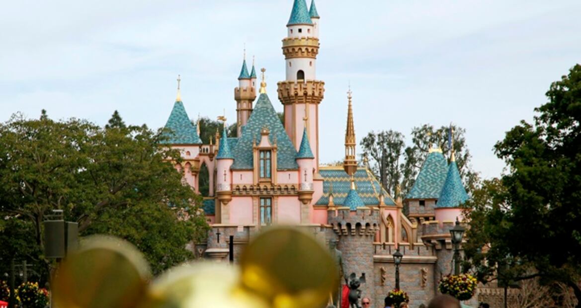 Esto cuesta visitar cada uno de los parques temáticos Disney