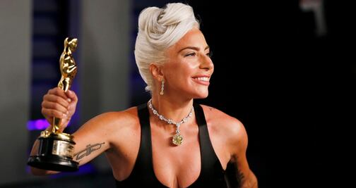 Lady Gaga y su millonario collar con el que impactó en los Oscar