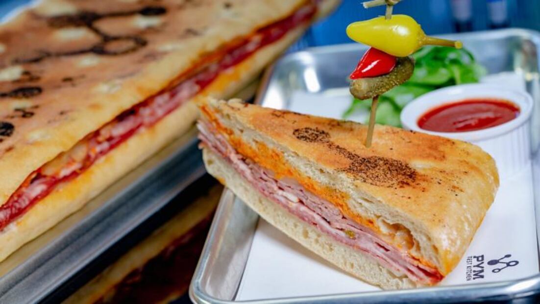 Guía gastronómica para deleitarte en Avengers Campus de Disney