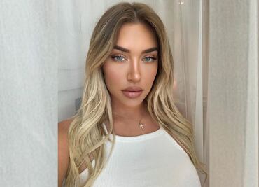 Stassie Karanikolaou celebra su cumpleaños y deslumbra en bikini