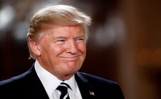 Trump anuncia que subirá los aranceles al acero del 25% al 50%