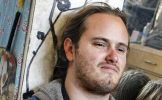 Hombre acusado de agredir al esposo de Nancy Pelosi se declara no culpable