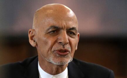 Ghani defiende su huida de Afganistán y niega las acusaciones de corrupción