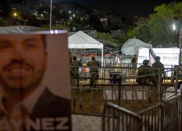 Suman 9 muertos y 70 heridos tras caída de escenario en evento de Álvarez Máynez