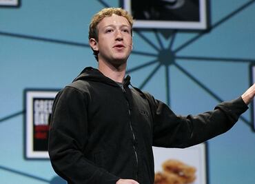 Facebook contratará a periodistas