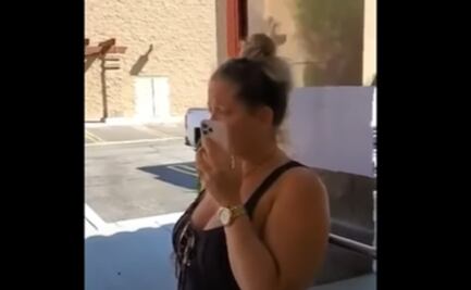 Impiden acceso a tienda a mujer sin cubrebocas y ella llama al 911