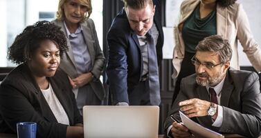 12 maneras de disminuir el estrés laboral 