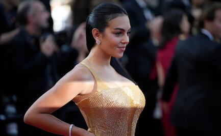 Georgina Rodríguez presume figura y glamour con vestido floral y diamantes