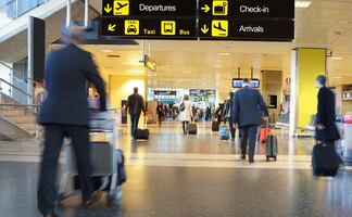 ¿Es gratis el equipaje de mano en los vuelos en México?