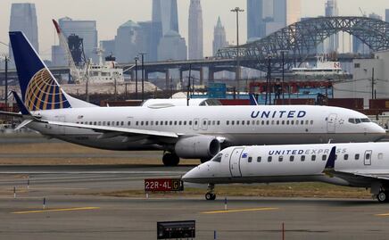 Pasajera denuncia que fue picada por escorpión en vuelo de United