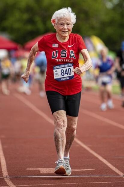 Julia ‘El huracán’ Hawkins, la mujer de 103 años con récord de atletismo