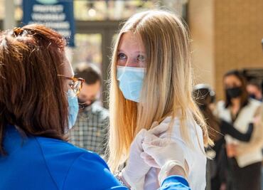 Covid-19. Moderna anuncia efectividad de su vacuna para adolescentes