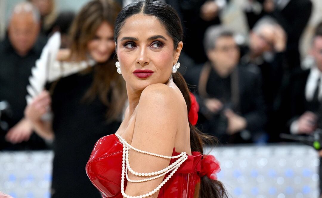 Salma Hayek Photo by Angela WEISS / AFP)