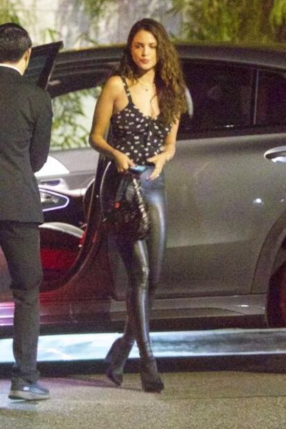 Eiza González y los leggings de látex con los que arrasó en California