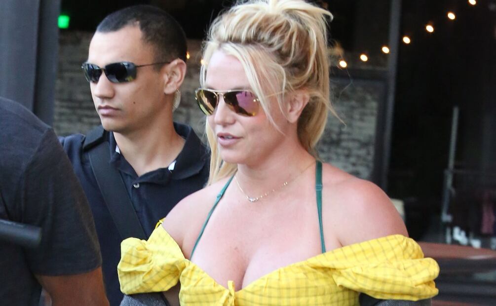 Britney Spears presume increíbles piernas en microshort