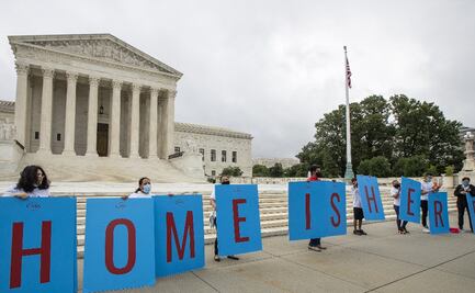 Juez falla a favor de DACA; dreamers podrán solicitar sus renovaciones