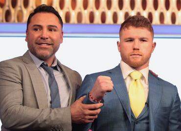 Óscar de la Hoya al ataque contra Canelo Álvarez; lo compara con Kim Kardashian y dice que “No tiene personalidad”