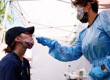 Subvariante de ómicron, que podría ser más contagiosa, circula en 57 países: OMS
