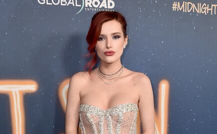 Bella Thorne luce silueta de “infarto” con bikini multicolor en Malta