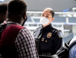 ¿Qué tanto importa la vacuna que tienes para viajar a Estados Unidos?