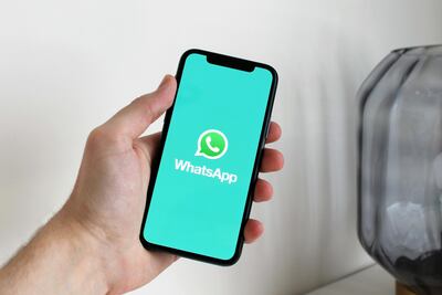 WhatsApp lanza nuevas funciones en ABRIL: Escáner de documentos y mejoras en videollamadas